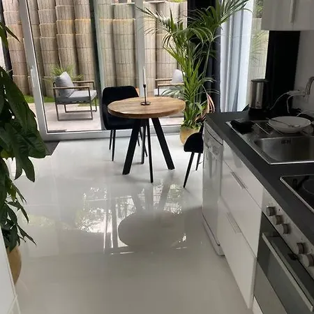 Stilvolle 1-zimmer Mit Terasse Nahe Therme Und Prezero Arena *