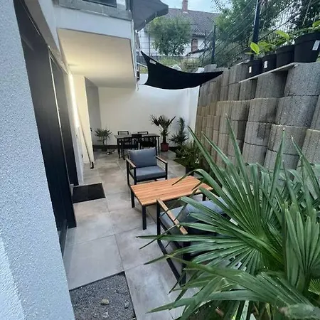 Stilvolle 1-zimmer Mit Terasse Nahe Therme Und Prezero Arena